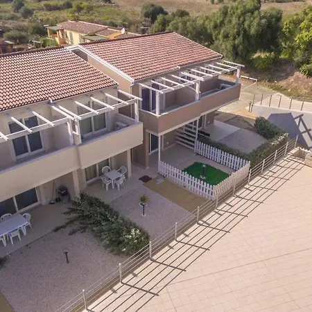 Villetta Mario Climatizzata Con Giardino Privato Viddalba